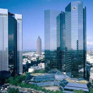 Deutsche Bank, Ackerman boccia Barroso: “Controproducente ricapitalizzare le banche”
