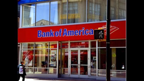 Bank of America: utili netti nel secondo trimestre meglio delle attese