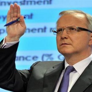 Crisi: Rehn, aumentare fondo salva-Stati con l’utilizzo della leva finanziaria