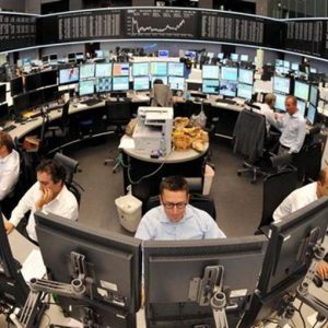 Bursele, Asia și America Latină în roșu după Black Monday în Europa