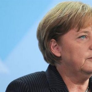 Merkel: se crolla l’euro, crolla l’Europa