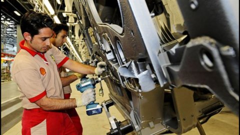 Industria, Istat: a luglio fatturato +4,5%, ordini +6,5%