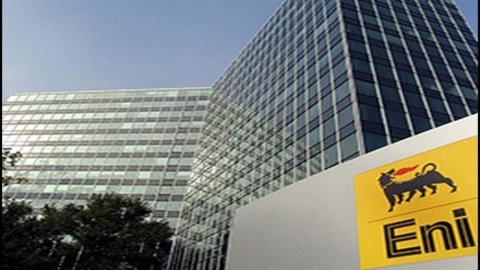 Eni: chiusa emissione retail, importo salito a 1,35 mld