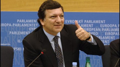 Commissione Ue, Barroso e Rehn missing: quante ferie in tempi di crisi