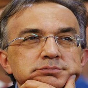 Fiat Industrial: Cnh boccia fusione, ma Marchionne insiste