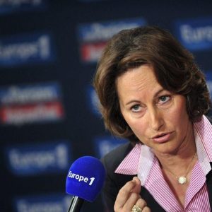 Segolene Royal: "Eyaletler bankaların önünde diz çöküyor: Elysée'ye gidersem her şeyi tersine çeviririm"