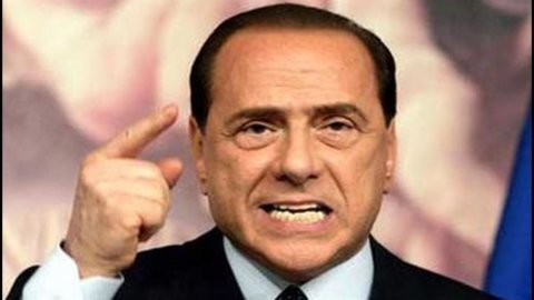 Berlusconi: "Não aos governos técnicos, sem confiança você vota"