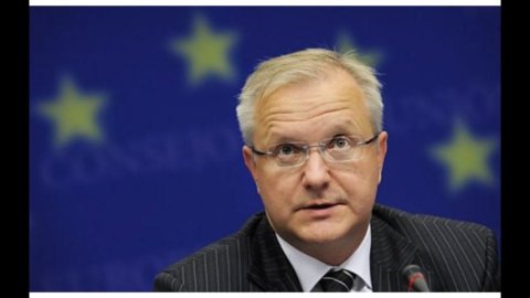 Olli Rehn, commissario Ue agli Affari economici:niente default per la Grecia, ok la manovra italiana