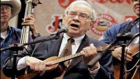 Warren Buffett, sei miliardi di dollari in fumo