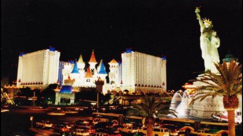 Ora a Las Vegas è possibile pagare con il Bitcoin, la controversa moneta virtuale