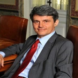 Intesa Sanpaolo, Beltratti: "Lamento perder a Passera, pero decisión independiente"