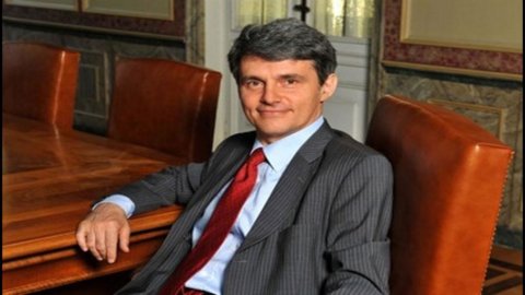 Intesa Sanpaolo, Beltratti: “Dispiace perdere Passera, ma decisione autonoma”