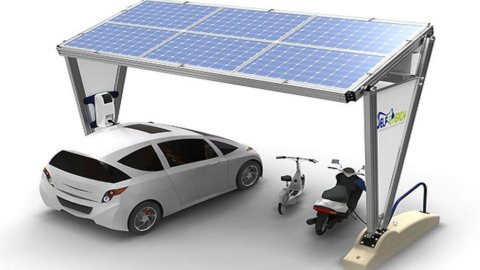 Mobile distributors of solar energy: they land in Paris, but the idea is entirely Italian