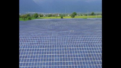 Fotovoltaico di grandi dimensioni, come pagare meno tasse sulla rendita catastale