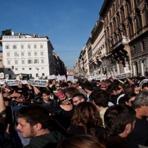 Indignados, não errem o alvo!