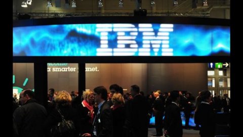 IBM: 7rd quarter earnings up 2011%, revised XNUMX targets