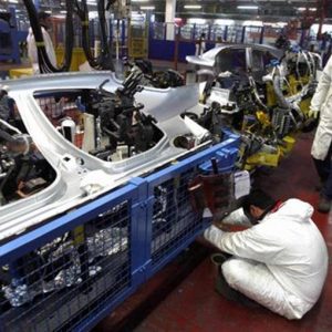 Zona euro, industrie: comenzile se prăbușesc. Indicele PMI încă se contractă