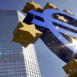 Commissione europea: se rapporto deficit/Pil supera 3%, rischio riapertura procedura d’infrazione