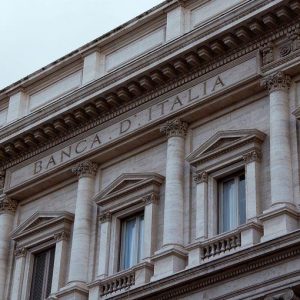 Bankitalia taglia le stime: Pil 2013 -1%, nel secondo semestre ripresa ma debole