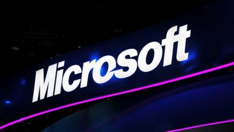 Microsoft: utili in calo, ma meno del previsto