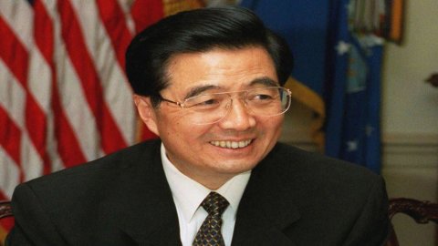Cina, Romeo Orlandi: “Non ci saranno sorprese, a Pechino la politica si fa nei corridoi”