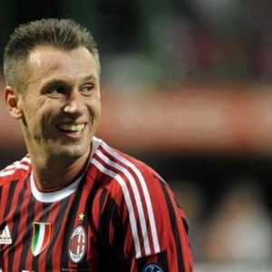 Il calciatore del Milan Antonio Cassano sarà operato al cuore: rientro fra 6 mesi