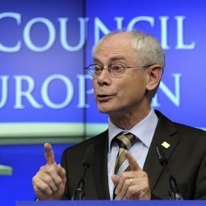 Barroso-Van Rompuy: İtalya, IMF ve AB'den denetim istedi