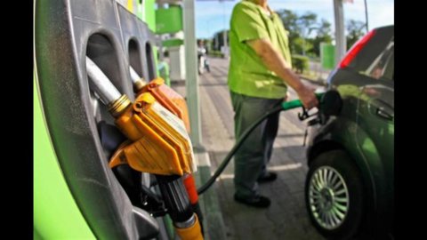 Precios de la gasolina, nuevo récord en 2,013 euros