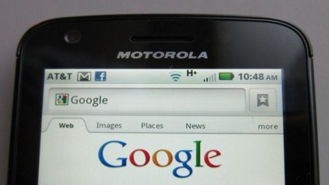 Apple beaten by Motorola in Germany: two patents violated, risks blocking sales. And Google laughs..