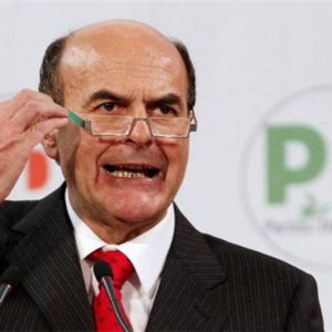 Pd, Bersani confirma apoio a Monti: "Apelo à reforma eleitoral e constitucional".