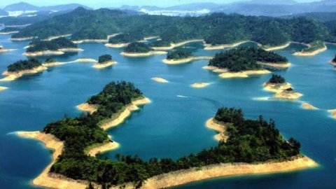 China menjual pulau-pulau untuk membuat resor setelah ledakan pariwisata