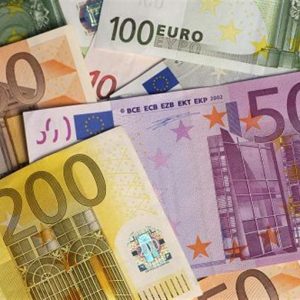 MONETE – Anche le banconote da 20 € si stanno “rifacendo il trucco”