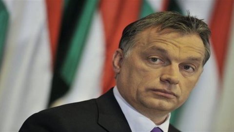 Unicredit – Vento populista a Est