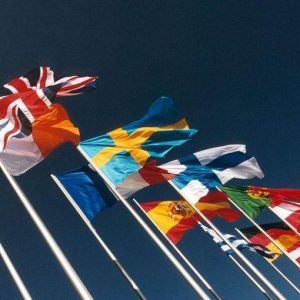 La UE para ayudar a los países débiles