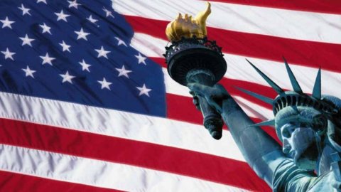 Usa: Pil IV trimestre +0,1%, rivista al rialzo stima preliminare