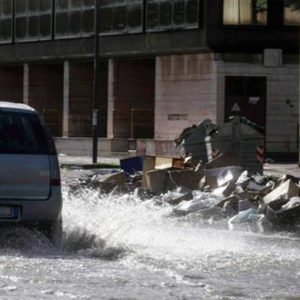 Sud, allerta meteo dopo la frana nel Messinese. Quattro le vittime