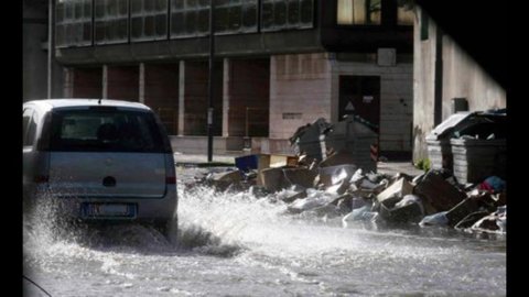 Sud, alerte météo après glissement de terrain à Messine. Quatre victimes