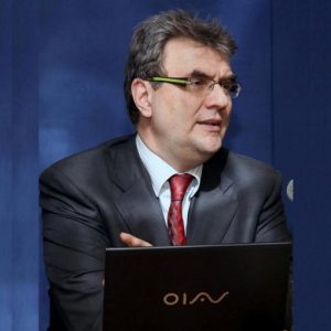 Politi: „Suntem în război: 10 companii financiare împotriva euro”. „Responsabilitățile lui Obama”