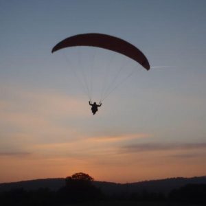 Roccasecca dei Volsci, aquelas montanhas mágicas na província de Latina onde os parapentes ousam