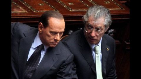 Berlusconi: "Monti não está atrasado, deixe-o trabalhar". Encontro com Bossi esta semana