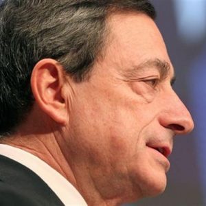 Draghi: serve meccanismo per ristrutturare banche a rischio