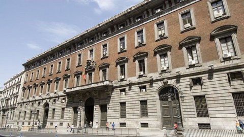 Spagna, asta Bonos: crollano i rendimenti