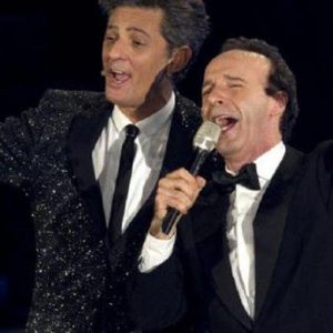 Fiorello-Benigni-Berlusconi o estranho trio que enlouquece o compartilhamento