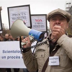 Usa/ Scientology smentisce donna “prigioniera” su nave chiesa