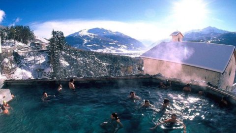 Turismo, ponte Immacolata: poca neve ma tante promozioni, sport alternativi e enogastronomia