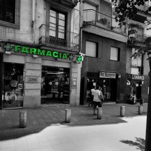 Las liberalizaciones no pueden partir de taxis y farmacias sino de la apertura de mercados