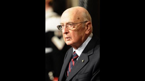 Napolitano: "Berlusconi mi? Sınırdaydı." Ve Başkan için "sandıklardan kaçınmak daha iyiydi"