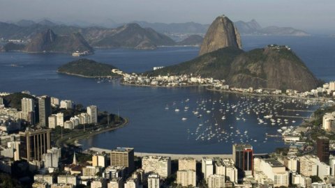 Rio de Janeiro, al via la restaurazione del Cristo Redentore finanziata da Pirelli: durerà 4 mesi