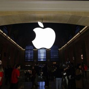 Apple, ужаленная антимонопольным надзором: штраф 900 тысяч евро