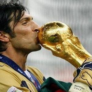 Buffon gagne en bourse : Zucchi est la reine de 2011